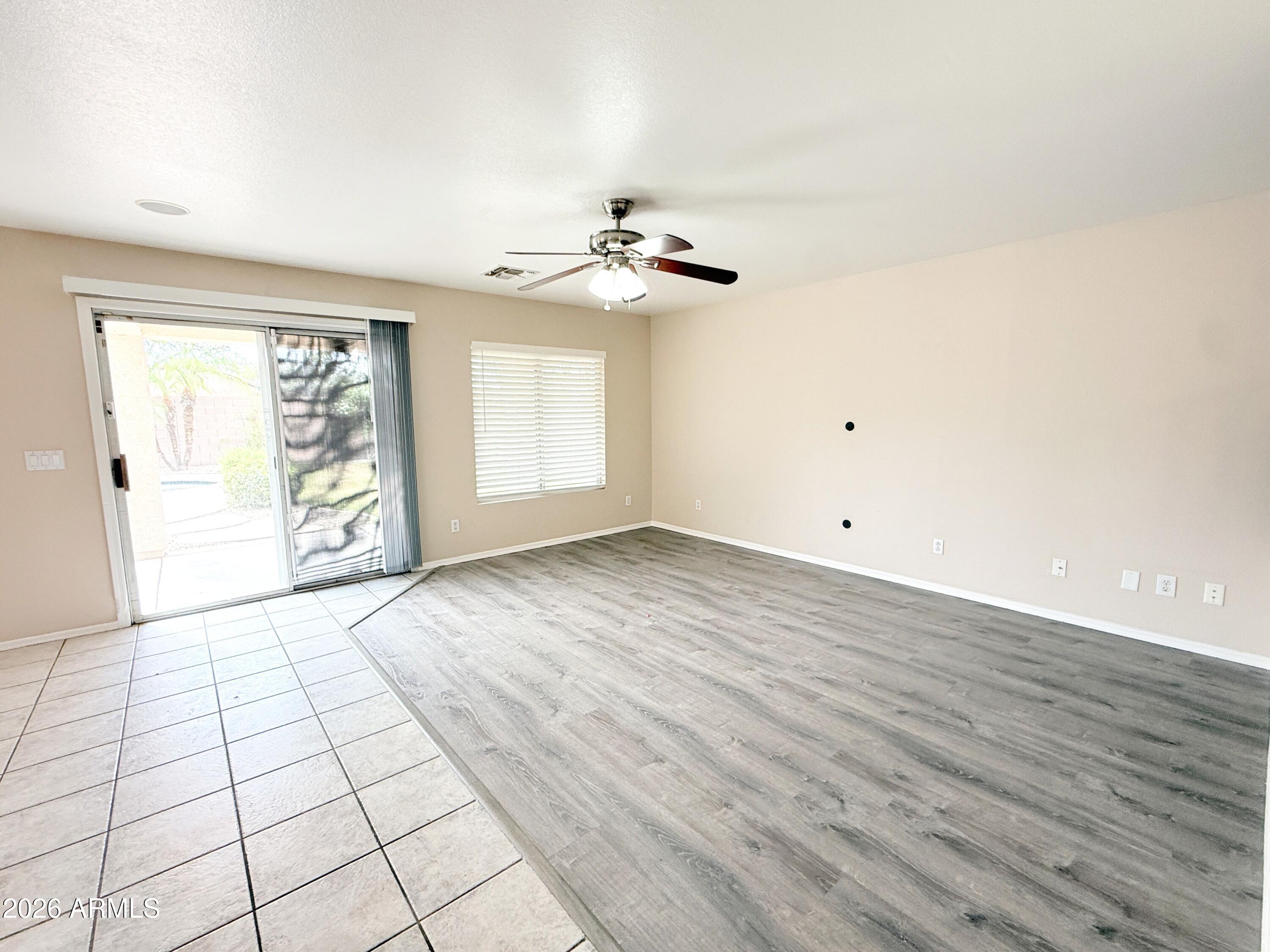 805 S Esmeralda --
