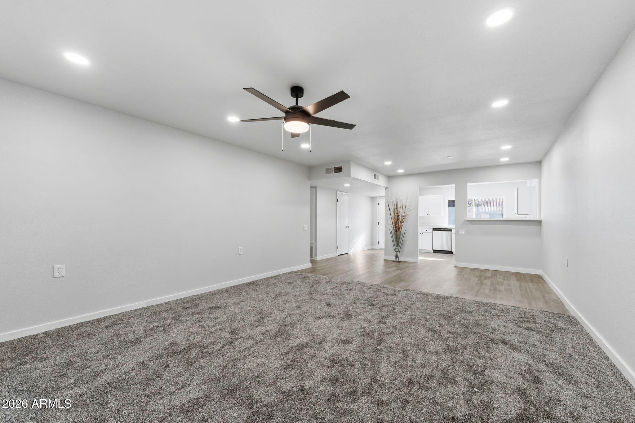 160 LEISURE WORLD -- 160