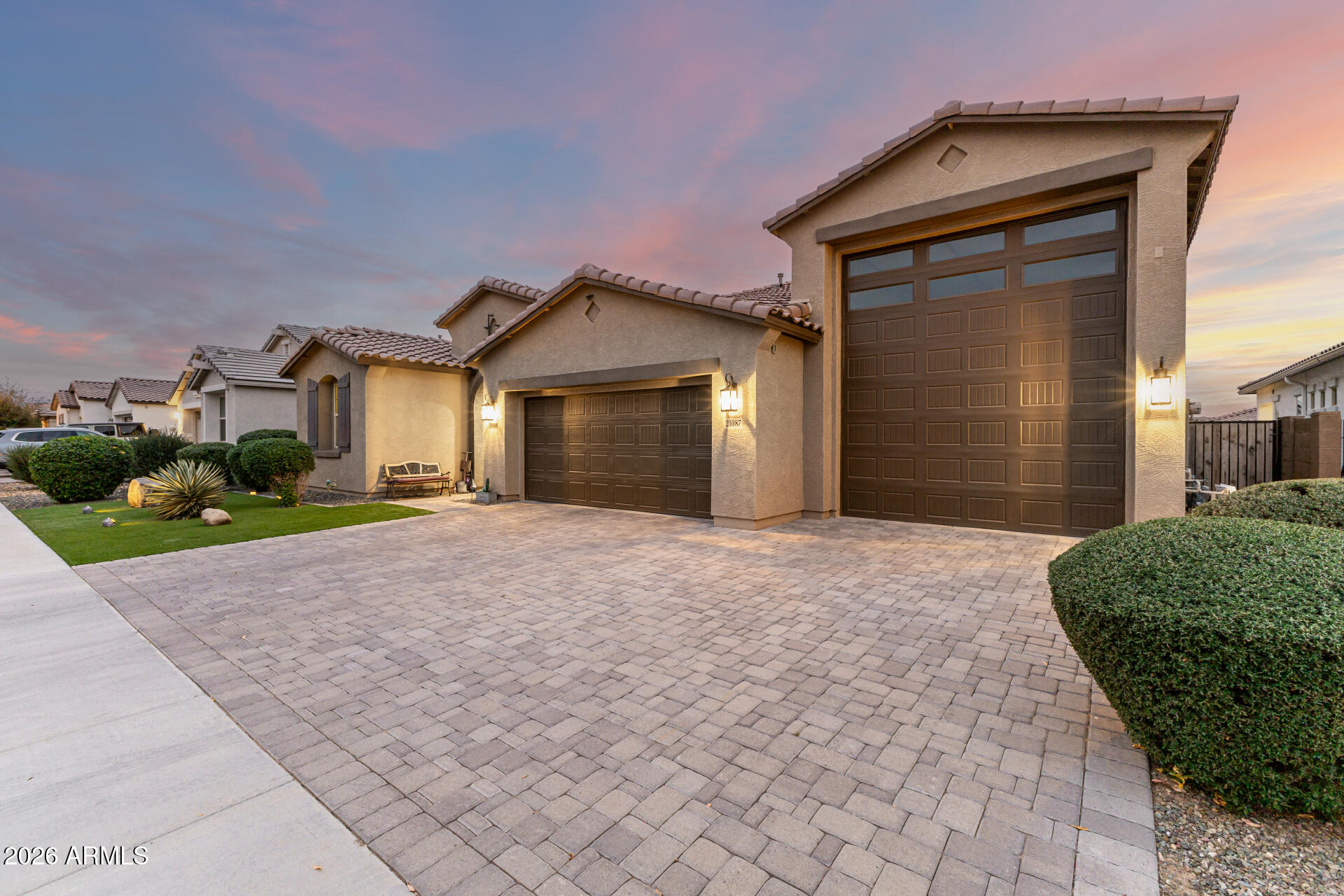 21087 E TIMBERLINE Road