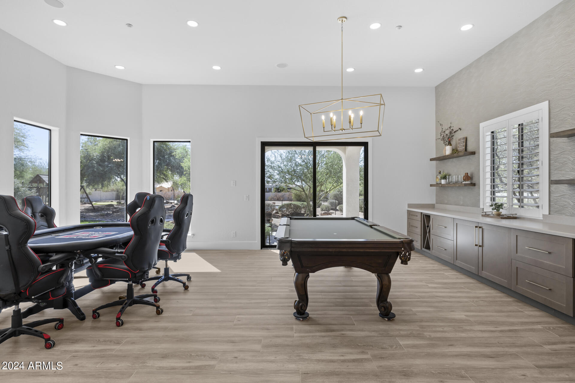 W 150F OF NE4 NE4 SW4 SW4 - Residential