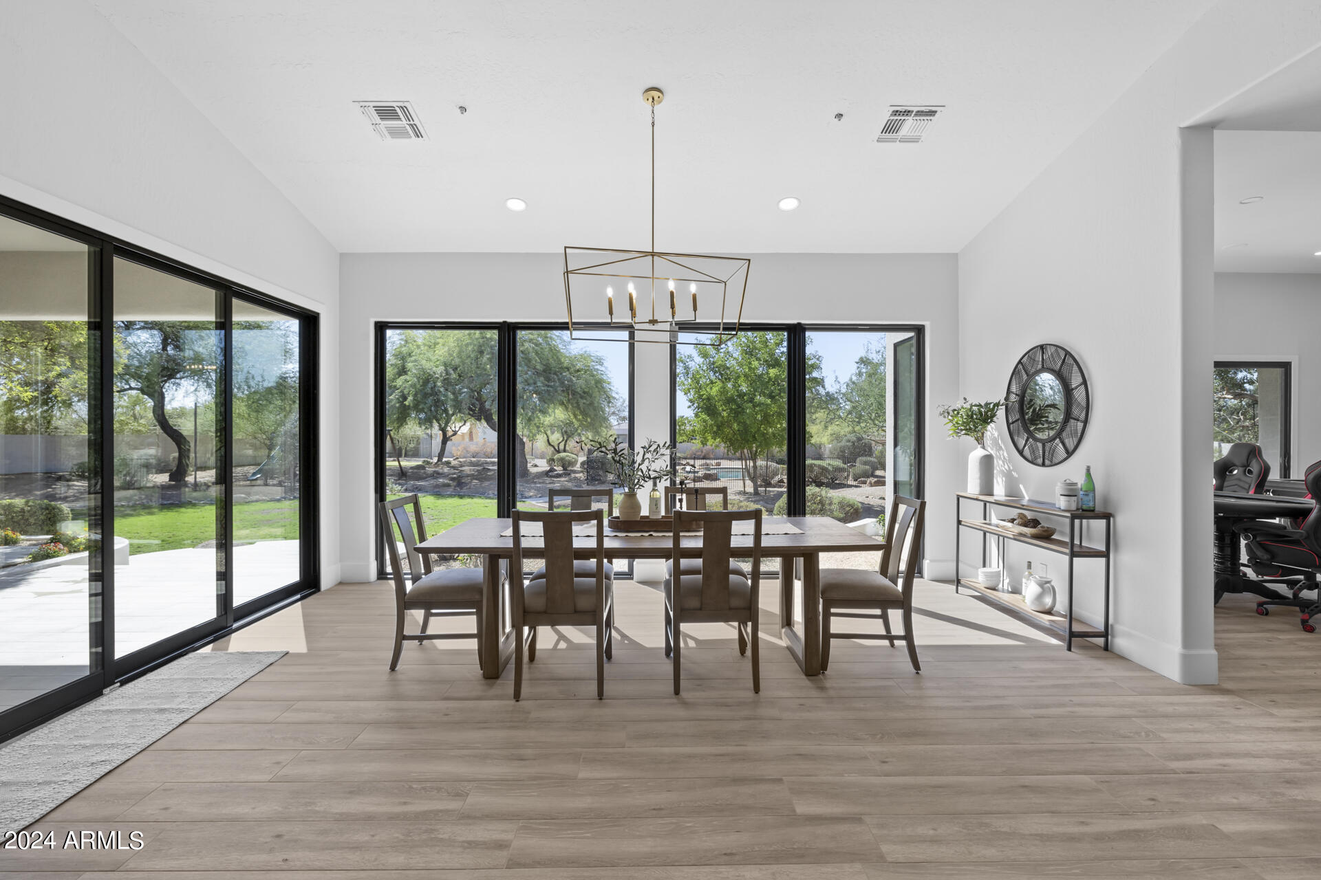 W 150F OF NE4 NE4 SW4 SW4 - Residential