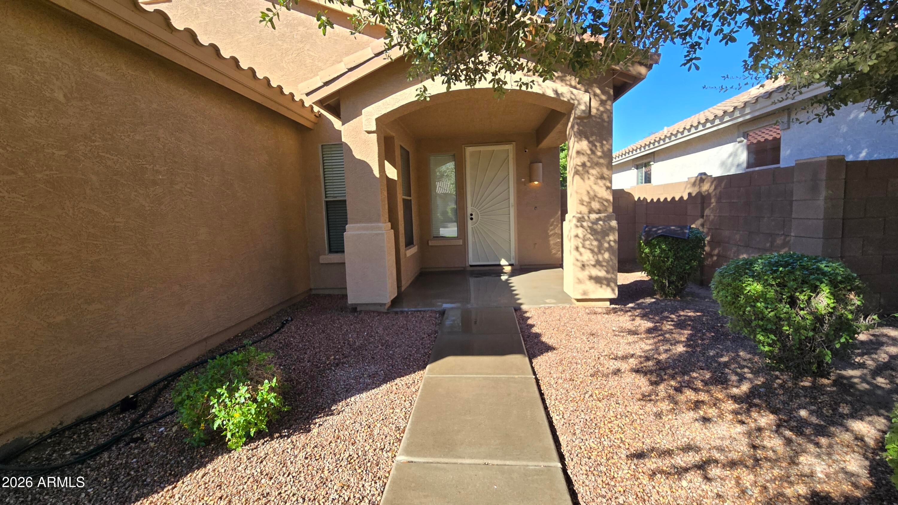 3034 E SPARROW Place