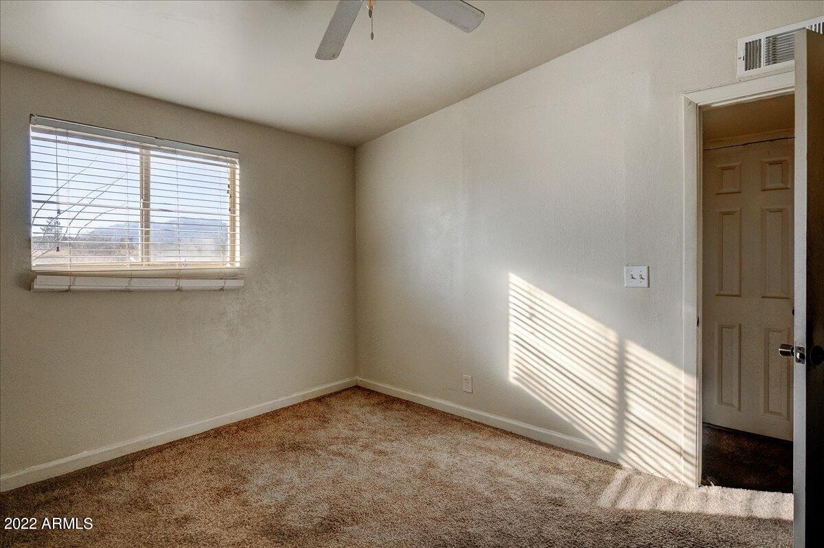 GARDEN CANYON - Residential