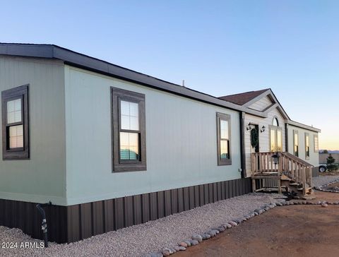 9797 E NEVADA Drive Hereford AZ 85615