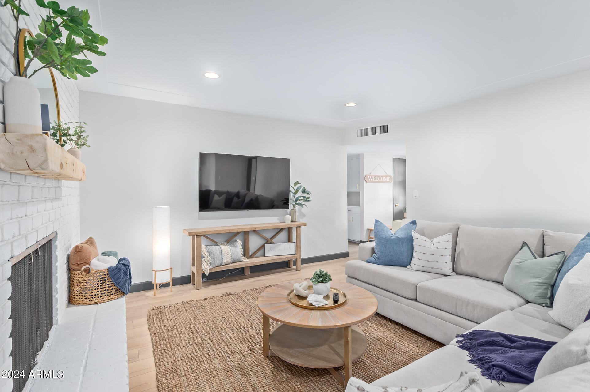 4536 E CALLE REDONDA --