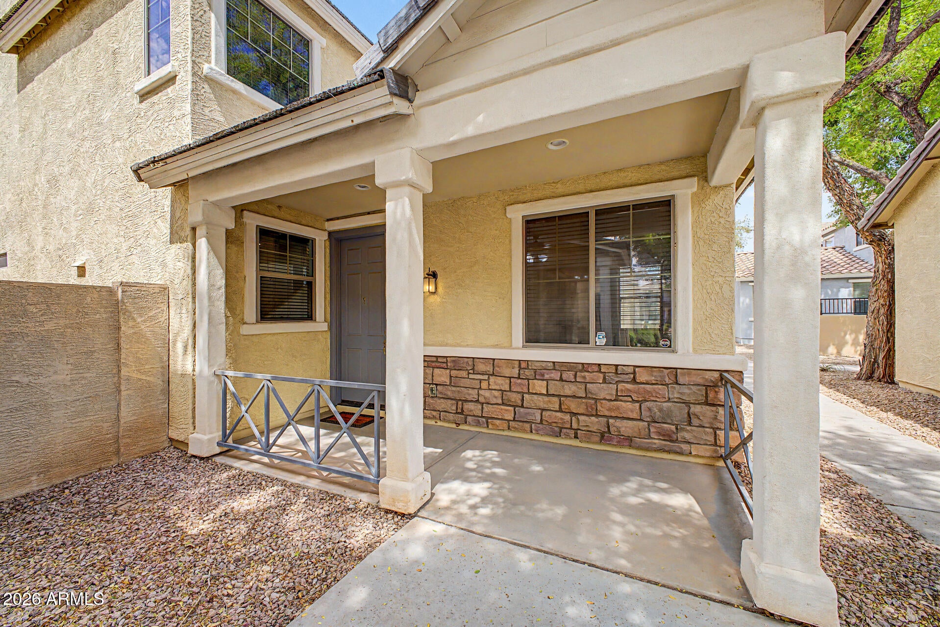 92 E Palomino Drive