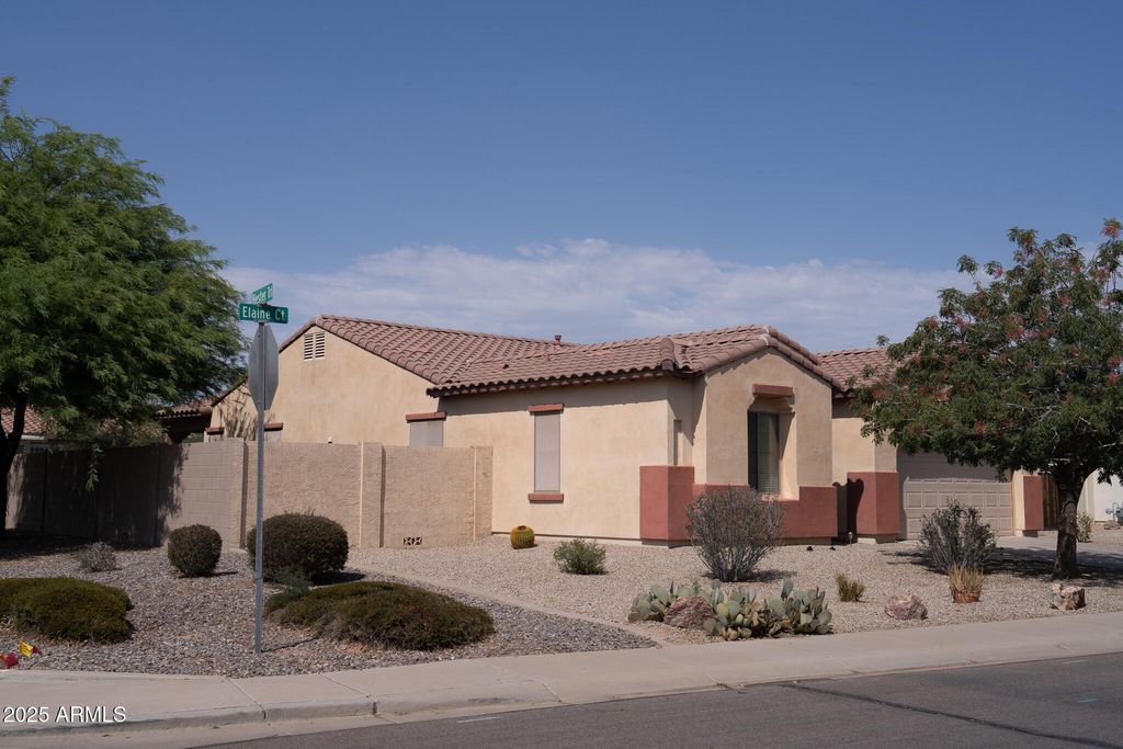 Photo of 1672 E Elaine Court, Casa Grande, AZ 85122 (MLS # 6928992)