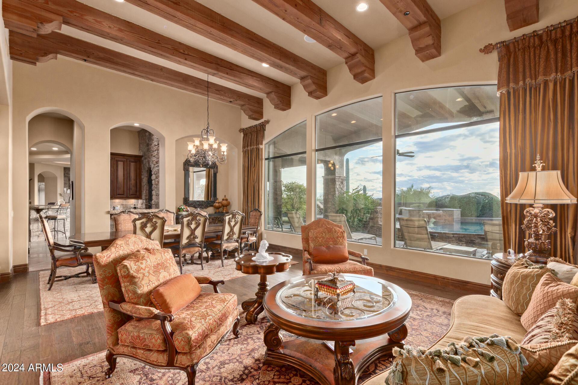 SIERRA HILLS - Residential