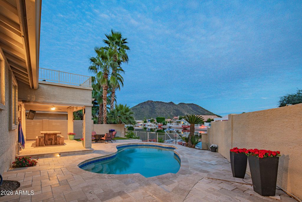 Photo of 5663 W Abraham Lane, Glendale, AZ 85308 (MLS # 6958160)