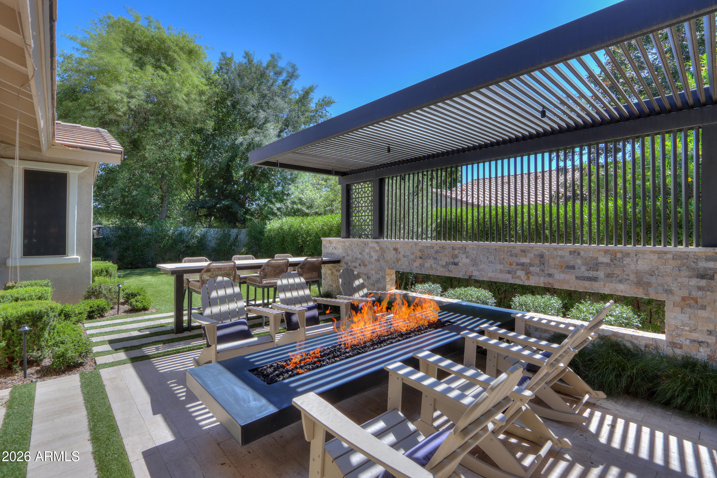 4575 E WATERMAN Street