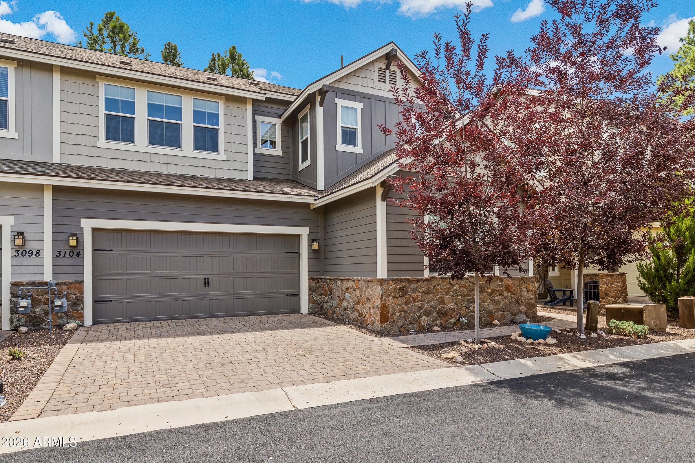 3104 S HANNAH Lane