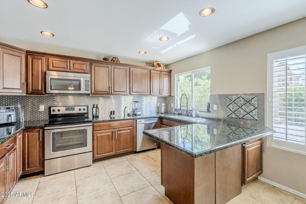 Photo of 1541 W Ivanhoe Court, Chandler, AZ 85224 (MLS # 6921312)