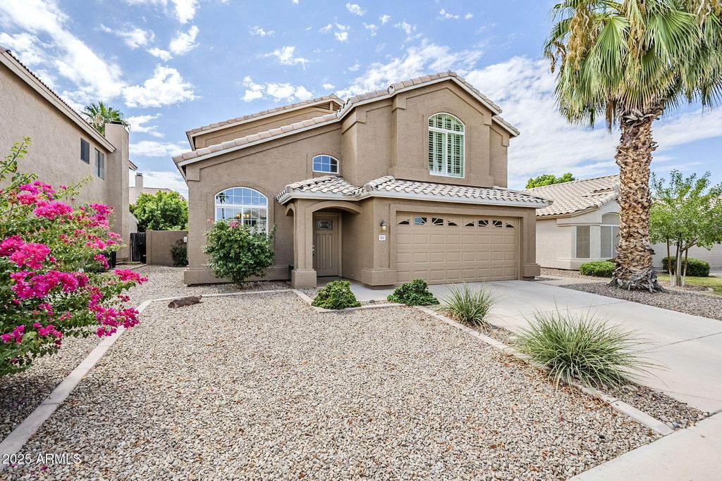 Photo of 1541 W Ivanhoe Court, Chandler, AZ 85224 (MLS # 6921312)