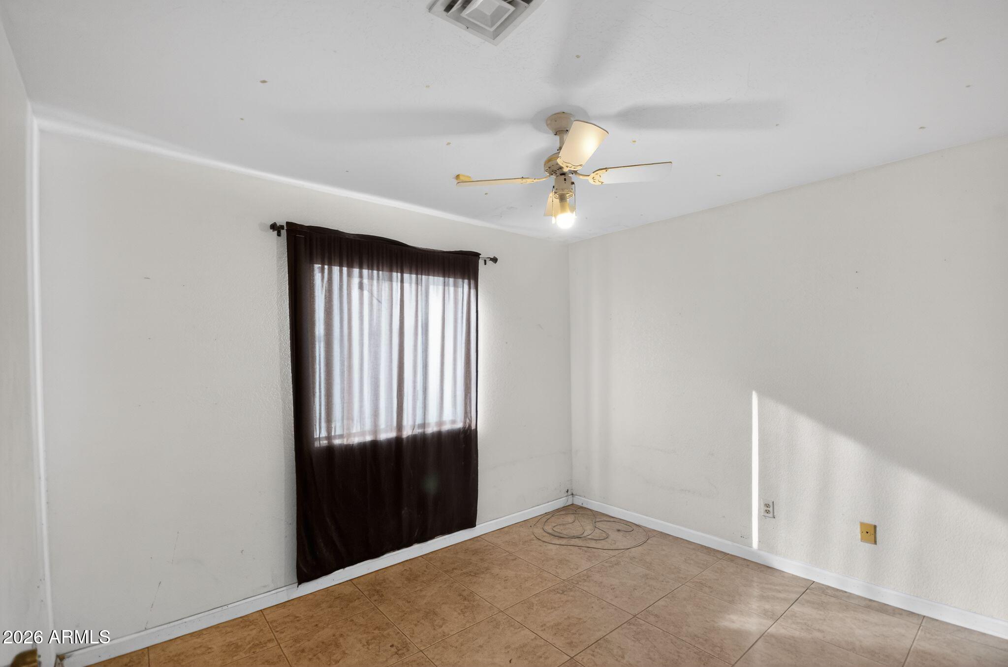 3525 E COUNTY 15TH Street