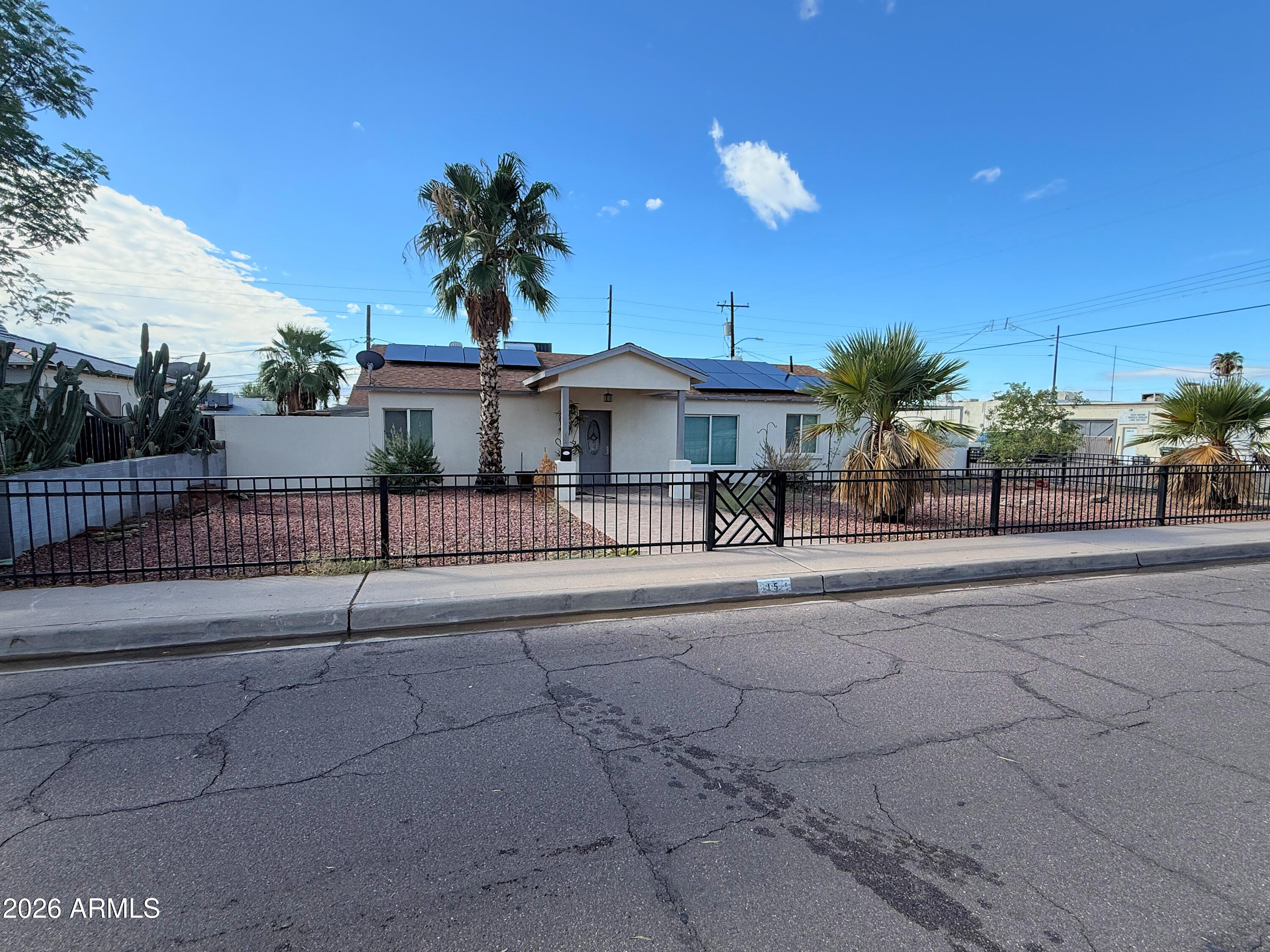15 E CAROL Avenue