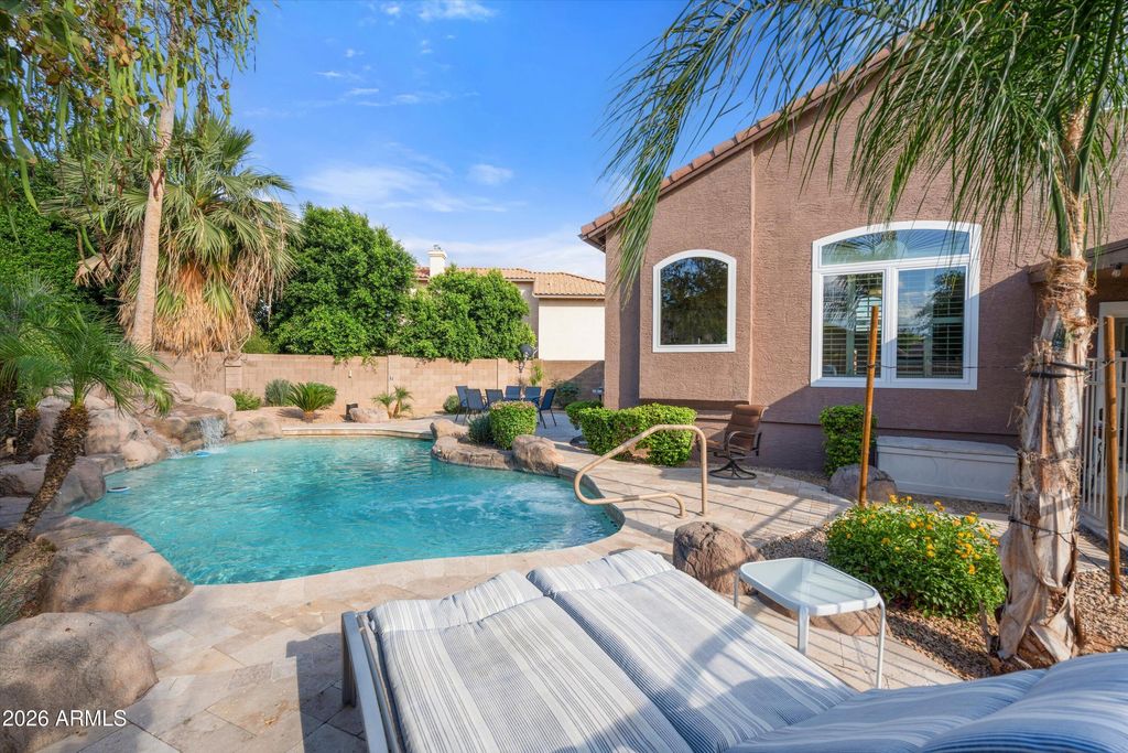 Photo of 9922 N 57th Lane, Glendale, AZ 85302 (MLS # 7012826)