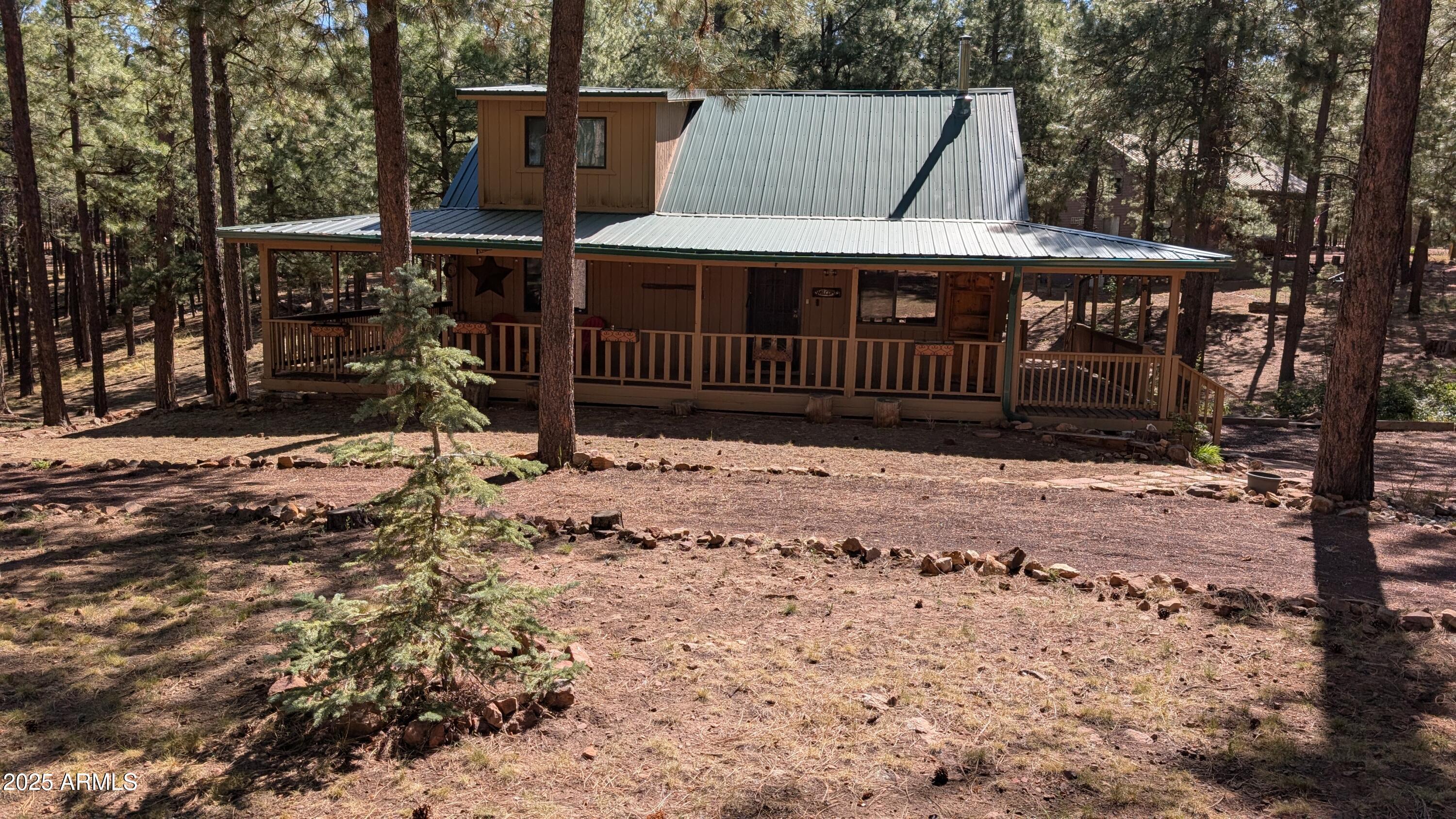 2425 TALL TREES Loop