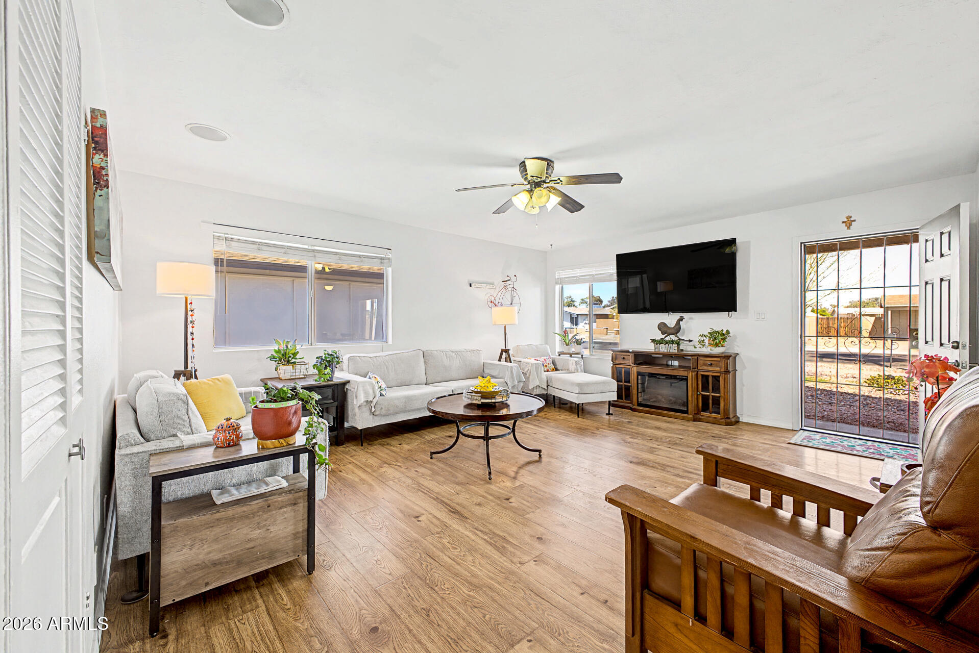 2737 W JUNQUILLO Circle