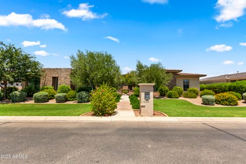 2754 E KINGBIRD Drive Gilbert AZ 85297