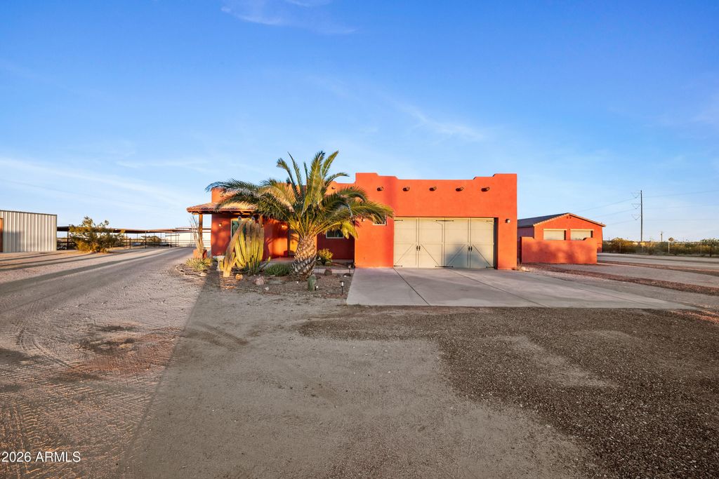 Photo of 8679 N Warren Road, Maricopa, AZ 85139 (MLS # 6975122)