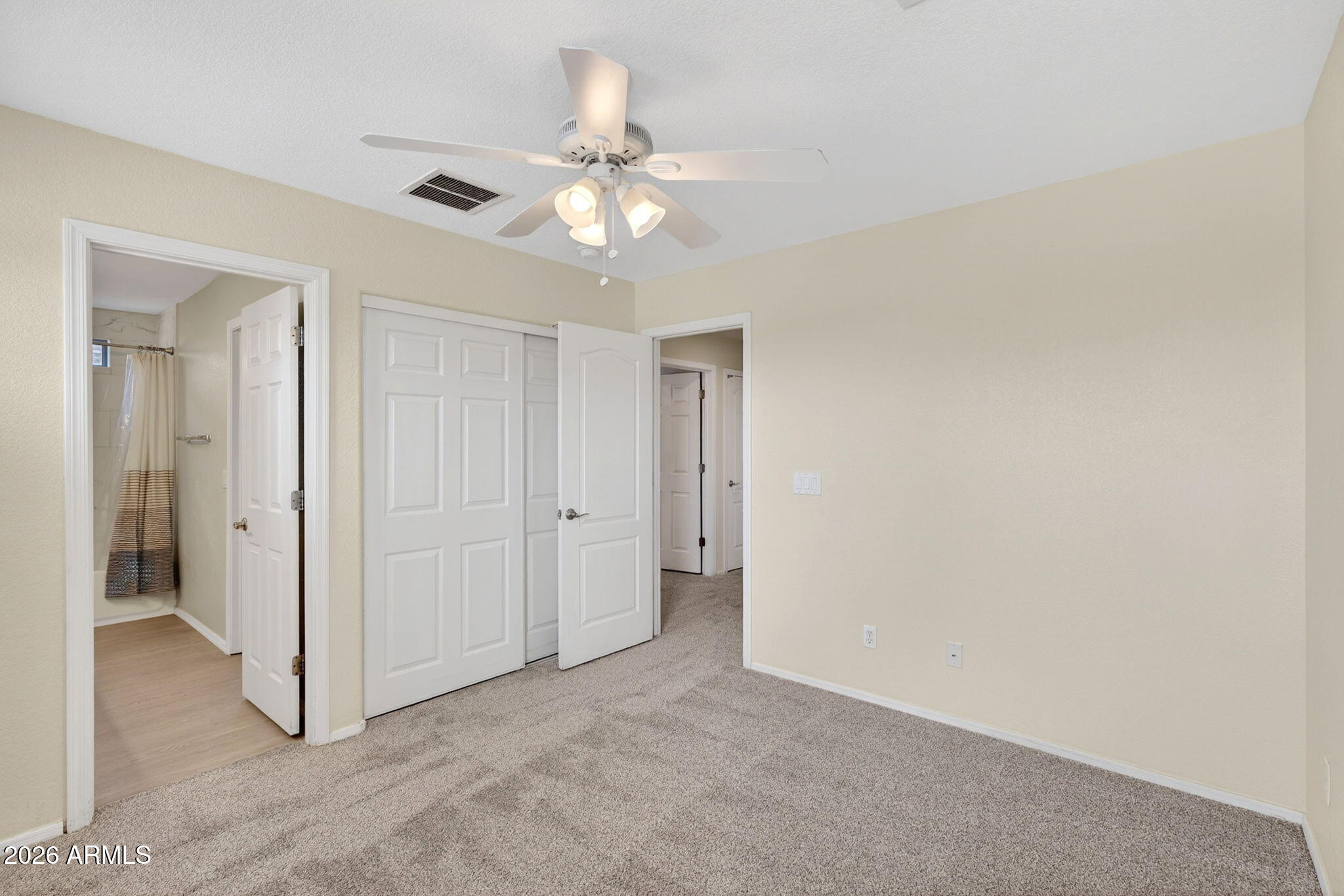 ARROWHEAD VILLAS - Residential