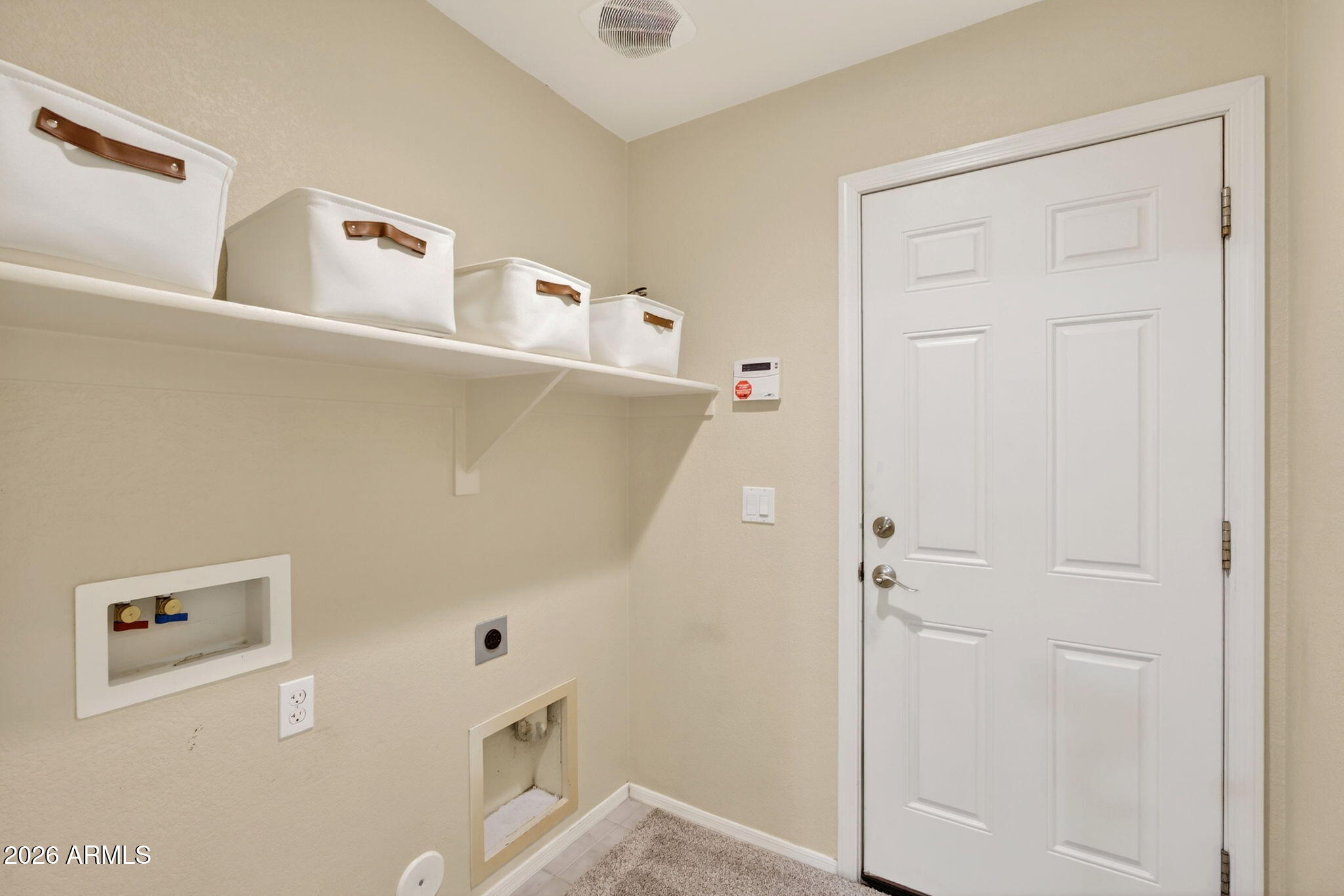ARROWHEAD VILLAS - Residential