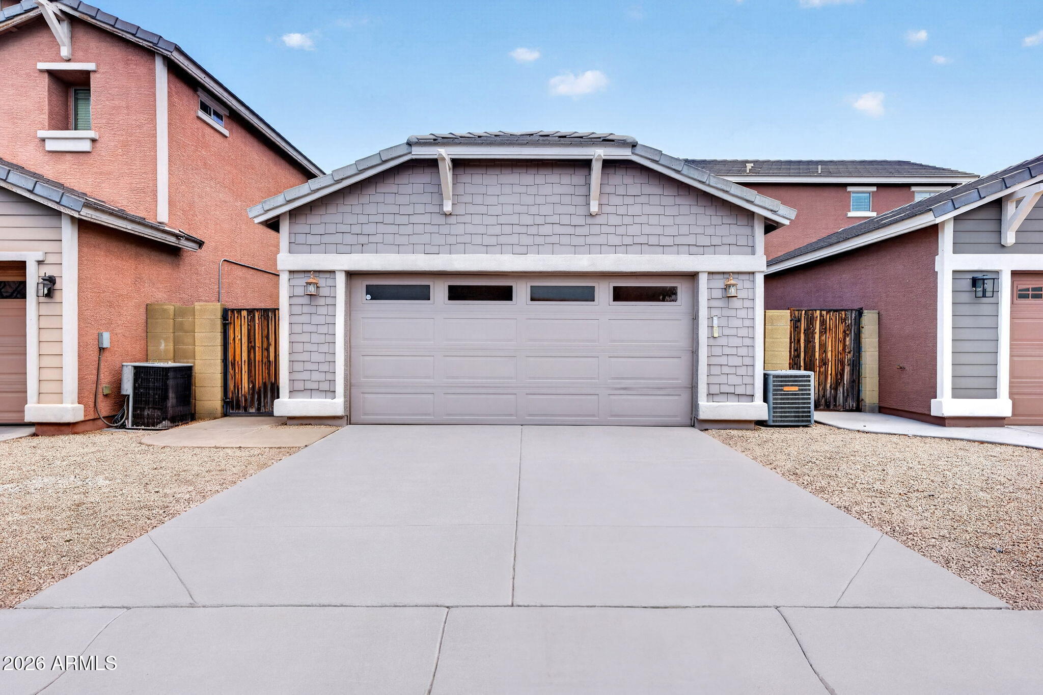 ARROWHEAD VILLAS - Residential