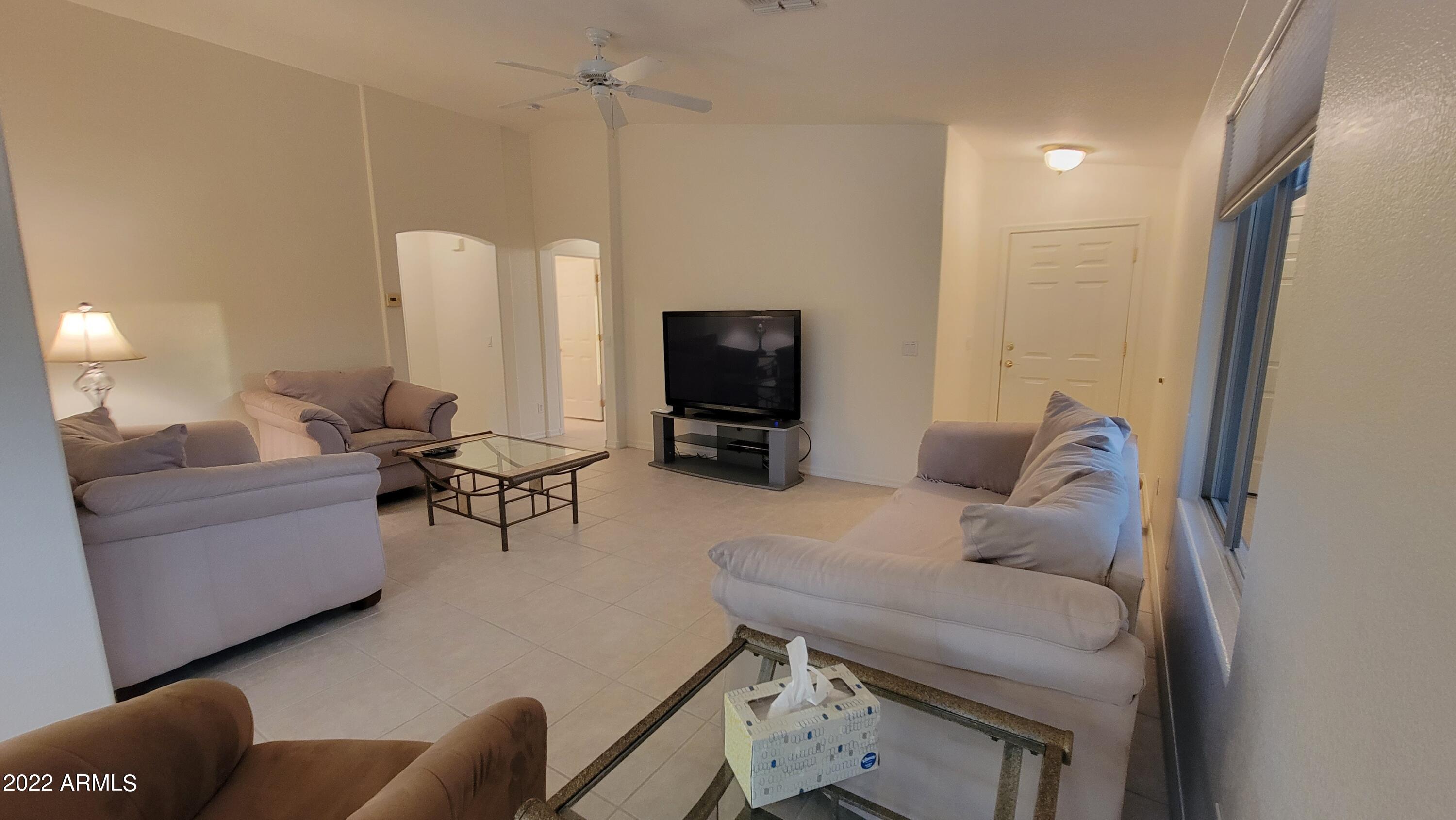 3352 E CHERRY HILLS Place