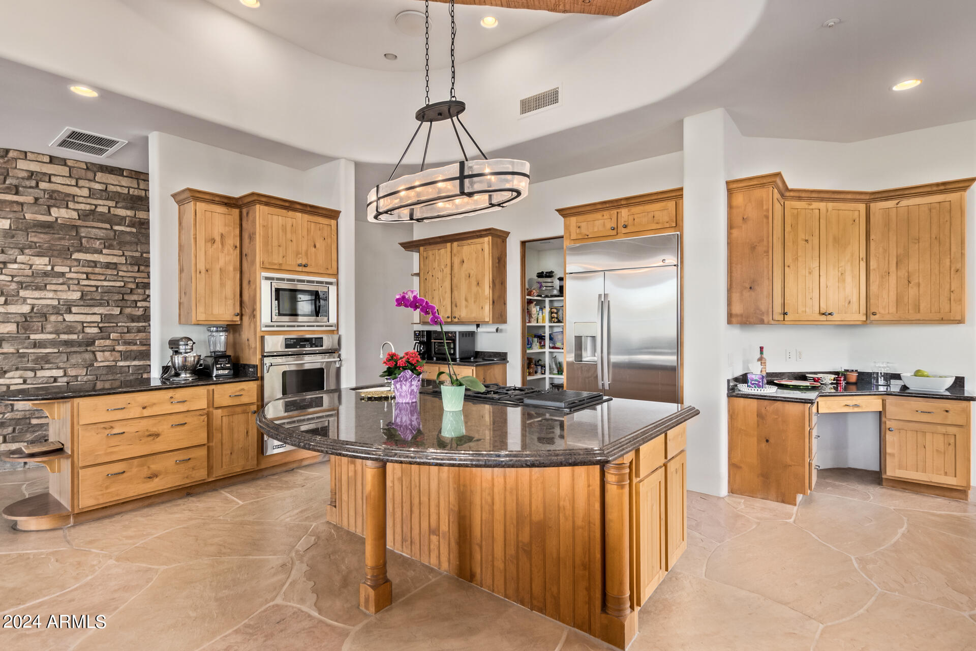 ESTANCIA - Residential
