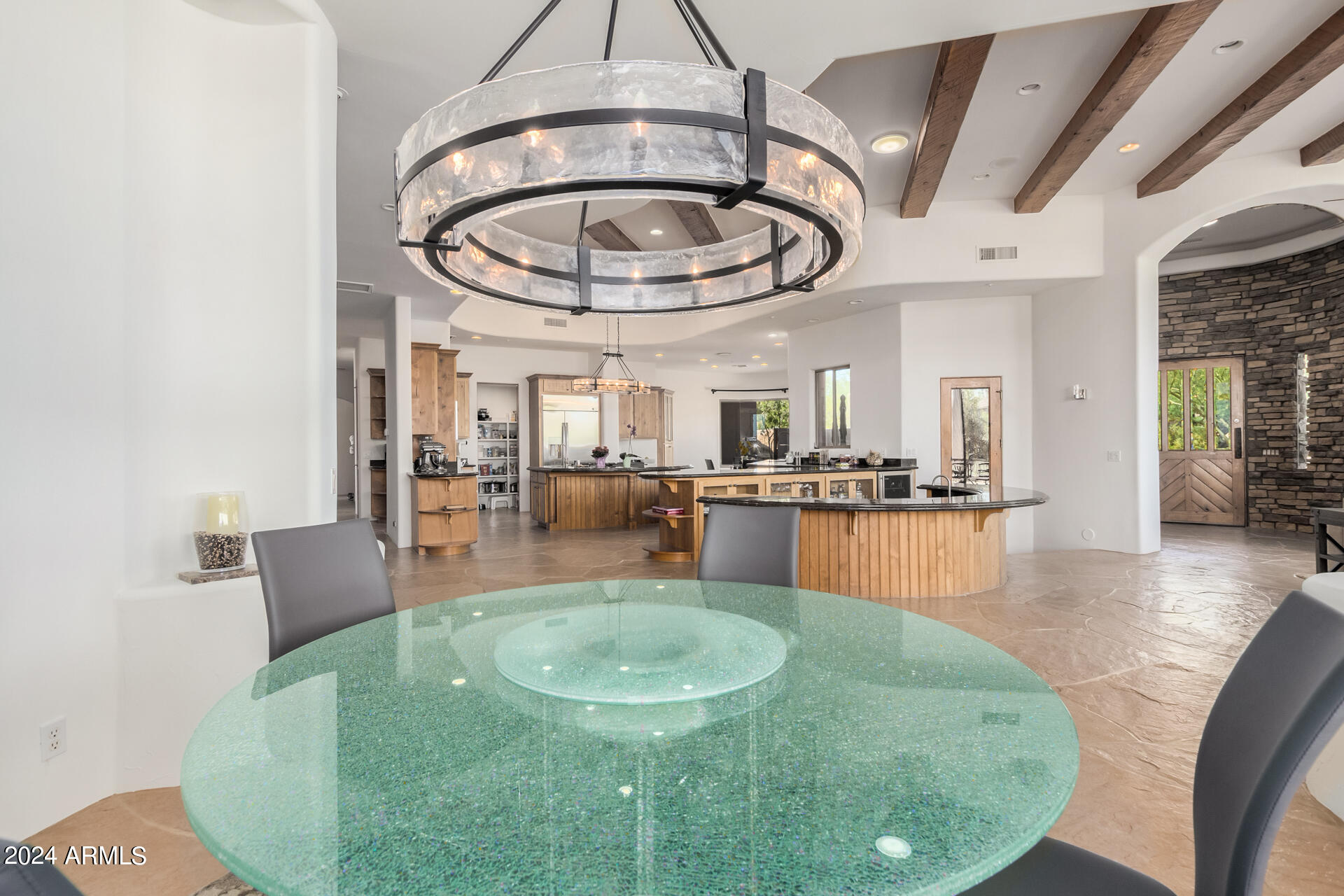 ESTANCIA - Residential