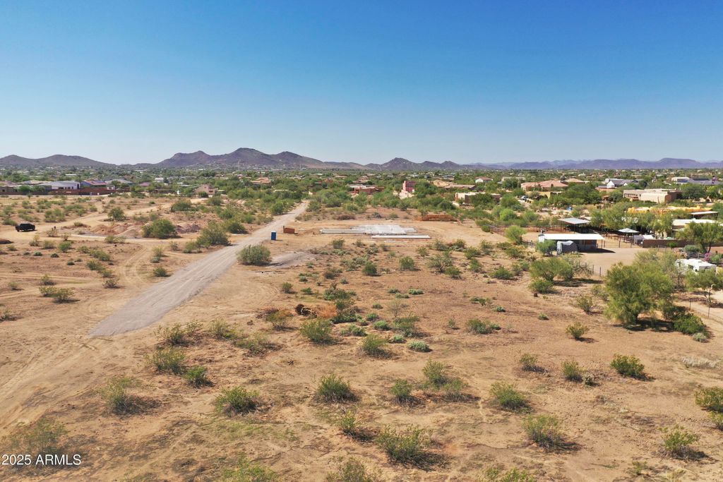 Photo of 5 E Creek Canyon Road #5, Phoenix, AZ 85086 (MLS # 6930098)