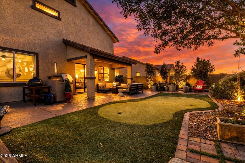 Photo of 1974 E Dubois Avenue, Gilbert, AZ 85298 (MLS # 6992592)