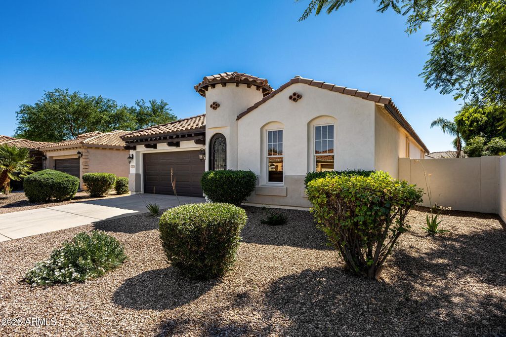 Photo of 2313 E Dogwood Drive, Chandler, AZ 85286 (MLS # 6998106)