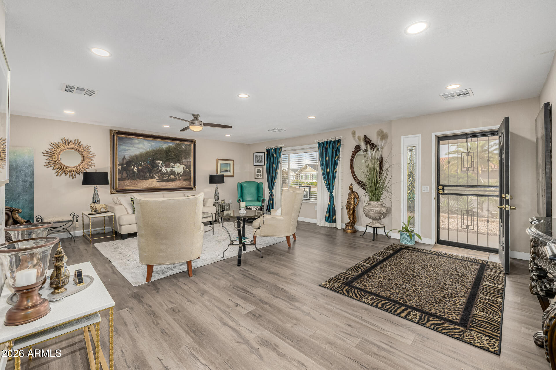 12311 W CANDLELIGHT Drive