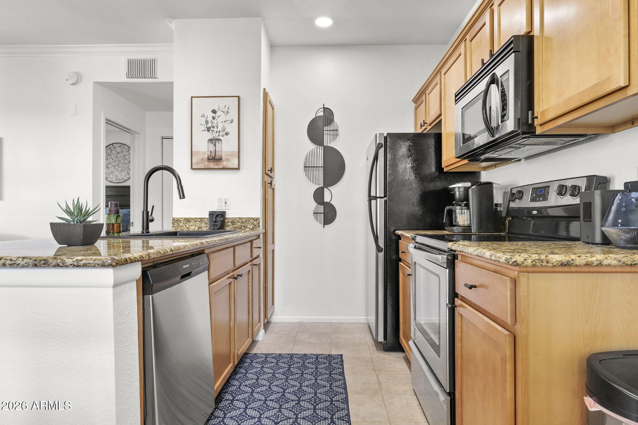 7009 E ACOMA Drive E 2162