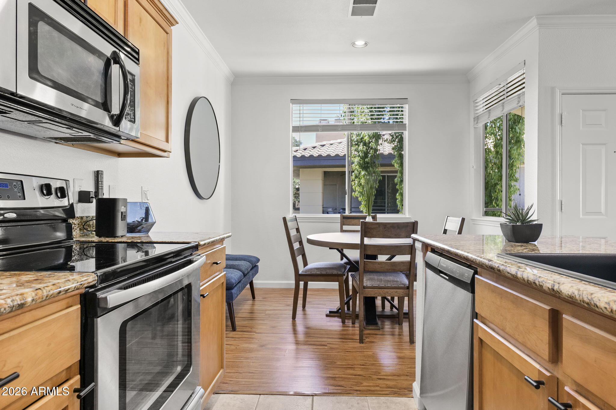 7009 E ACOMA Drive E 2162