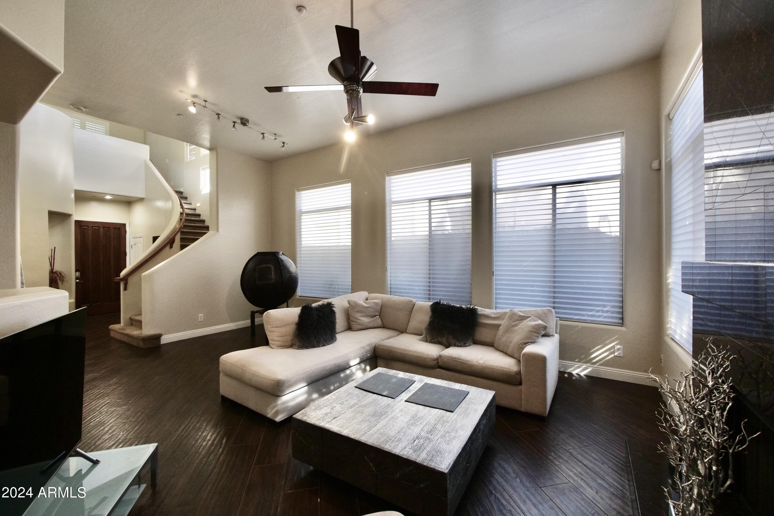 7271 E SAN ALFREDO Drive E