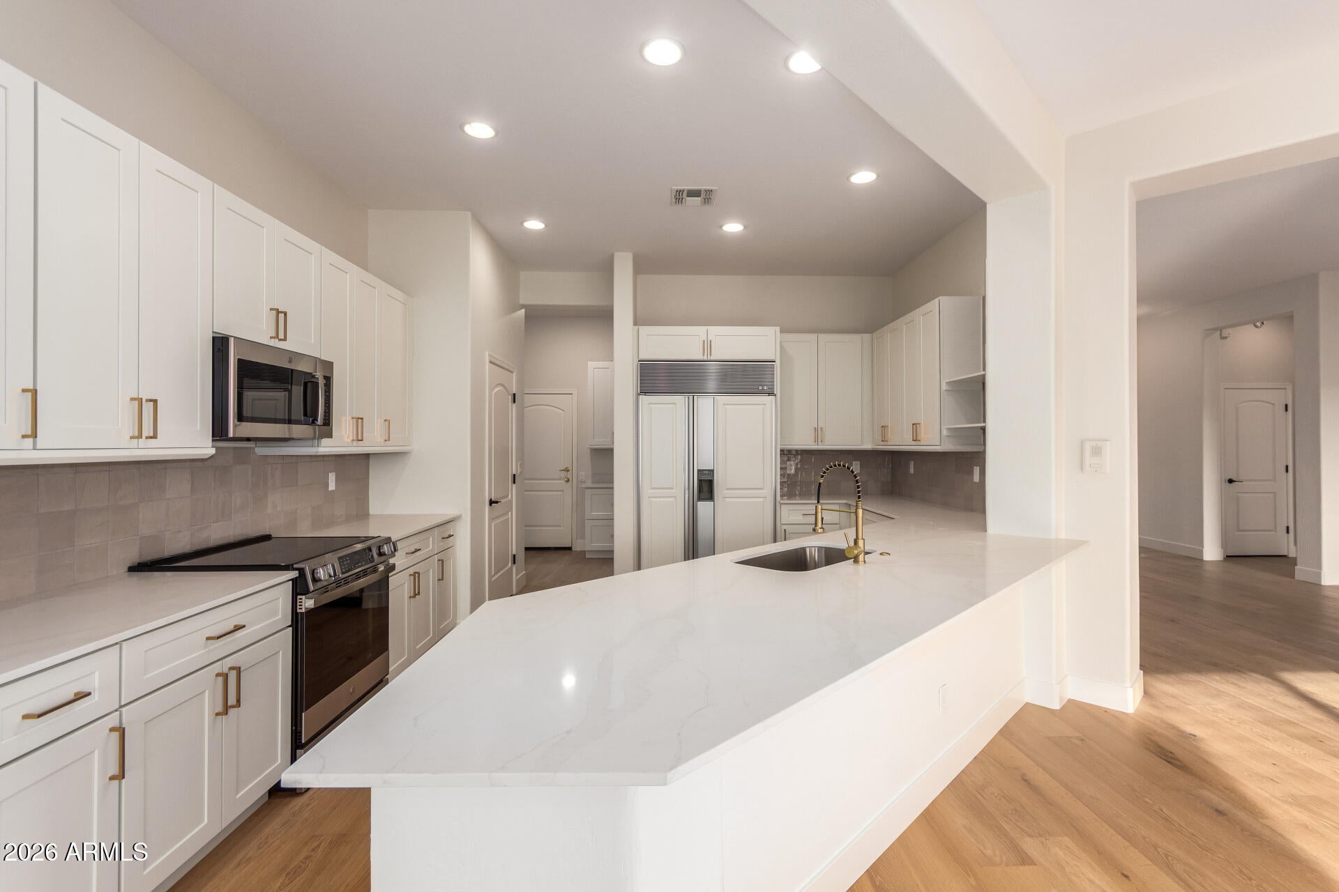13403 W CABRILLO Drive