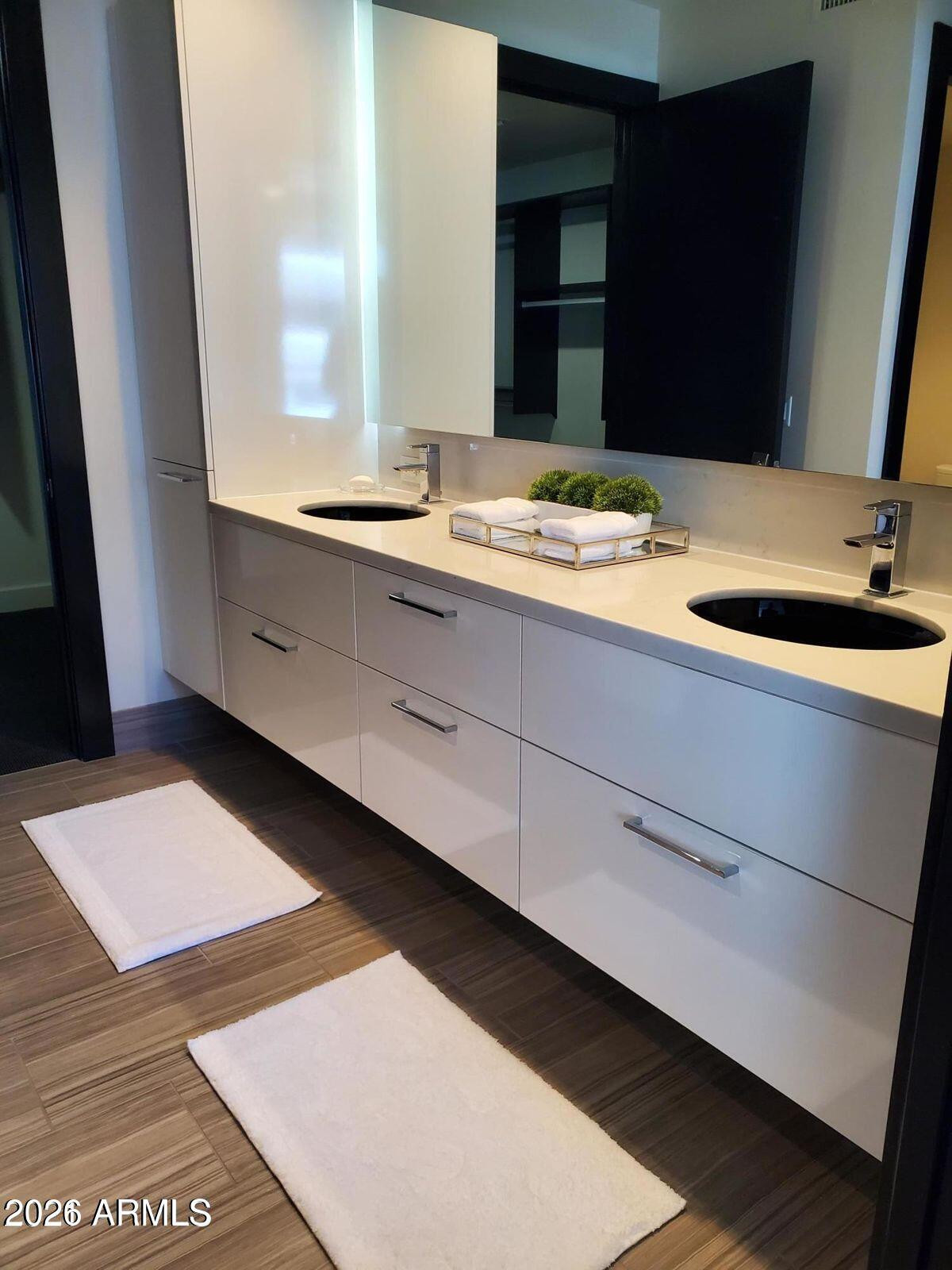 4422 N 75th Street Unit 4005