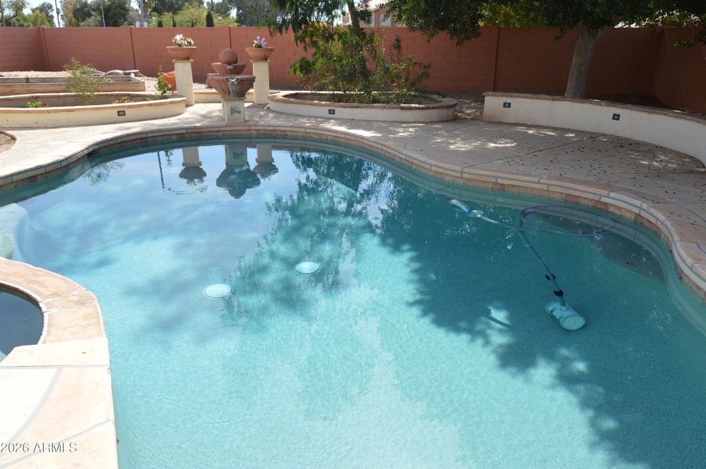 Photo of 7873 W Piute Avenue, Glendale, AZ 85308 (MLS # 6981083)