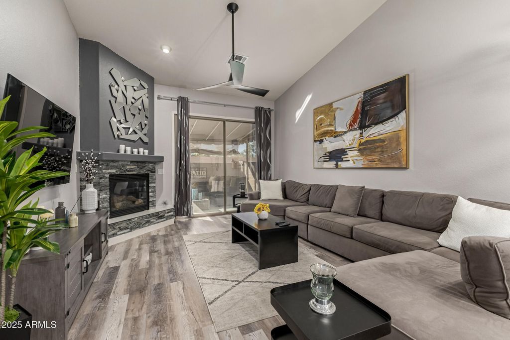 Photo of 18650 N 91st Avenue #2201, Peoria, AZ 85382 (MLS # 6960380)