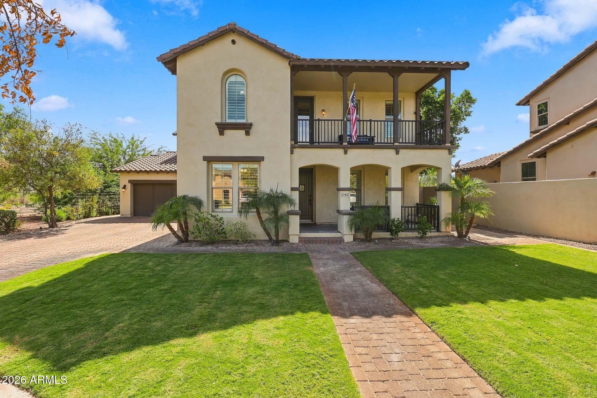 20447 W CRESCENT Drive