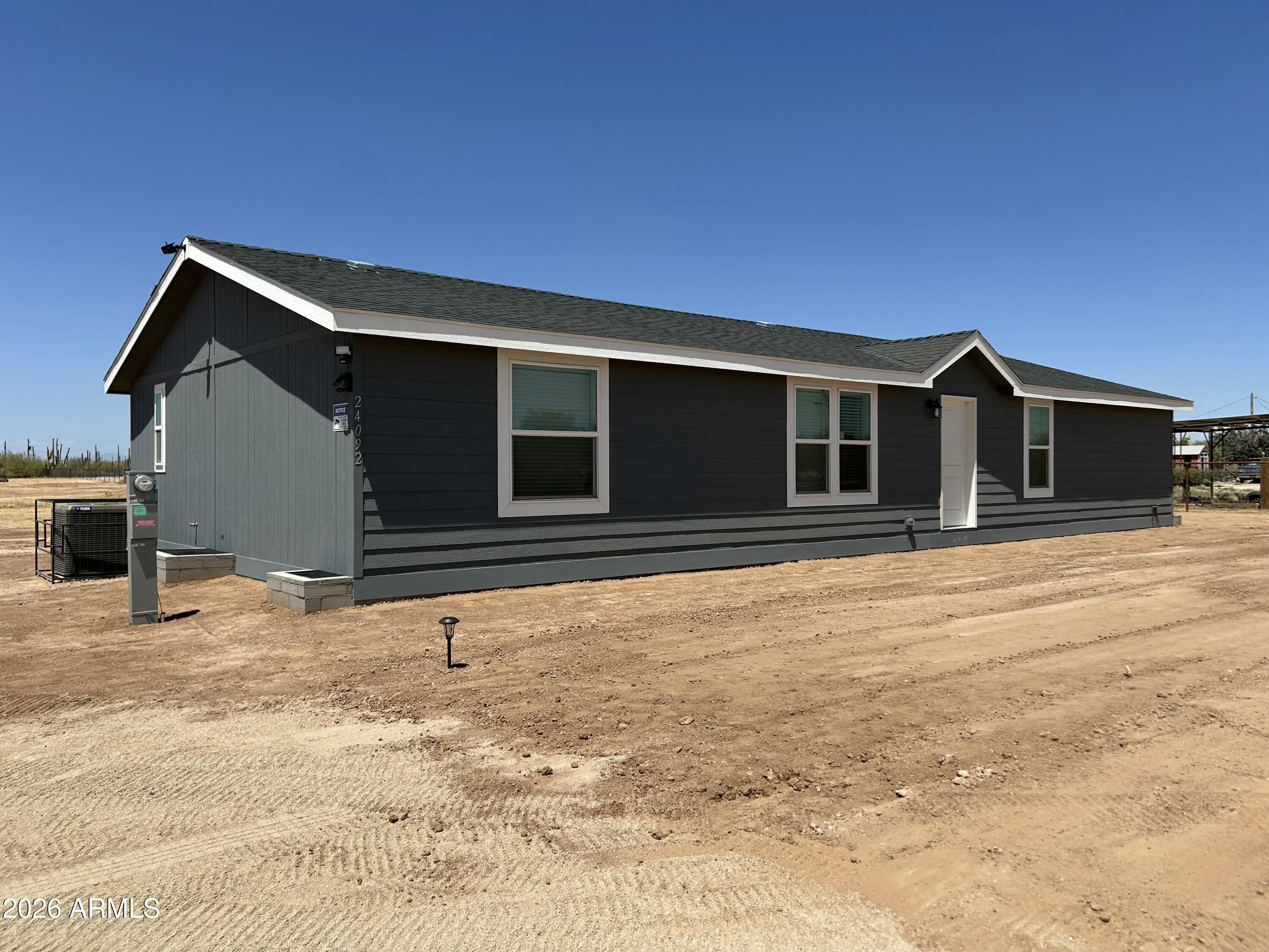 24032 E CHOLLA Road