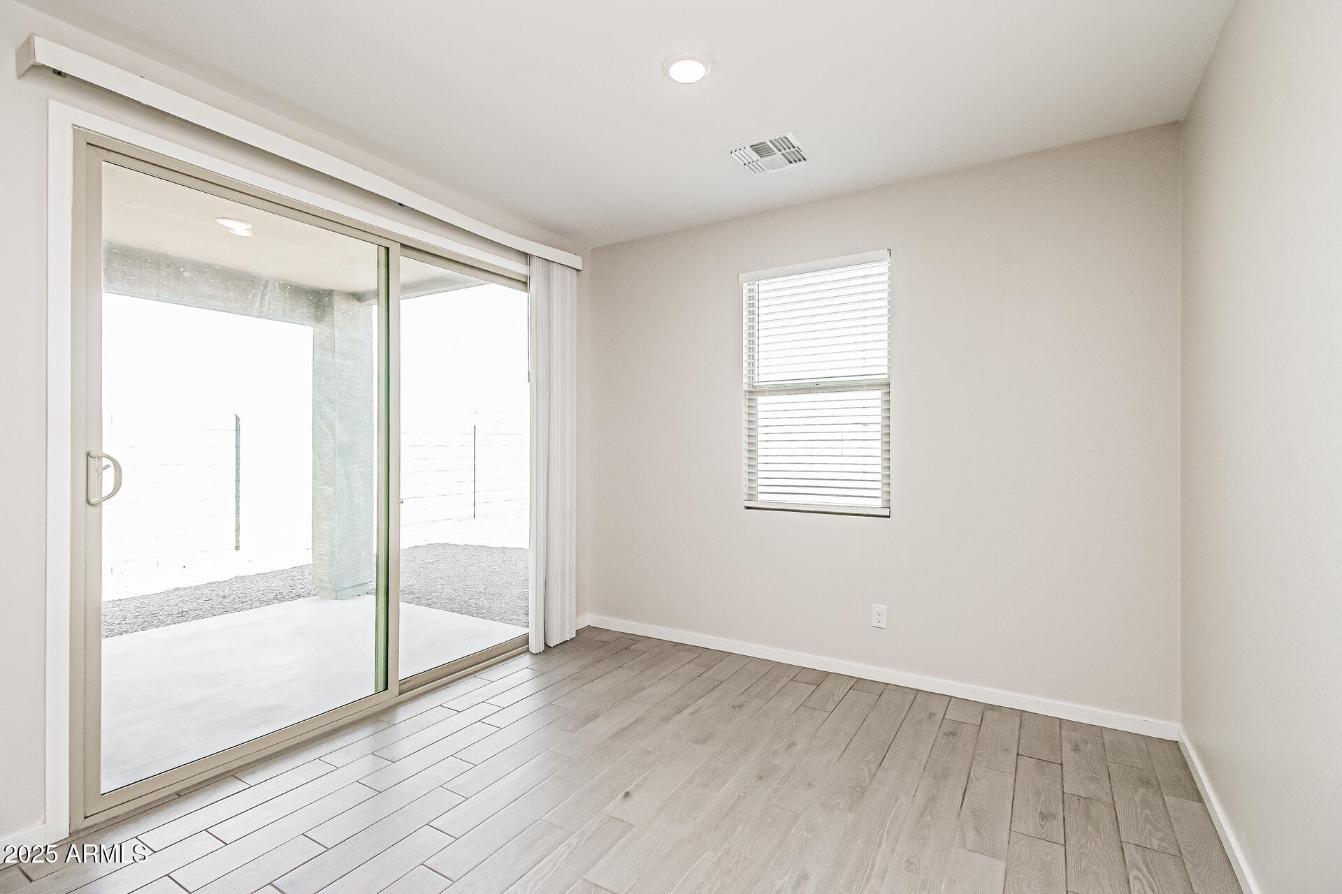 4534 W Stonecrop Drive