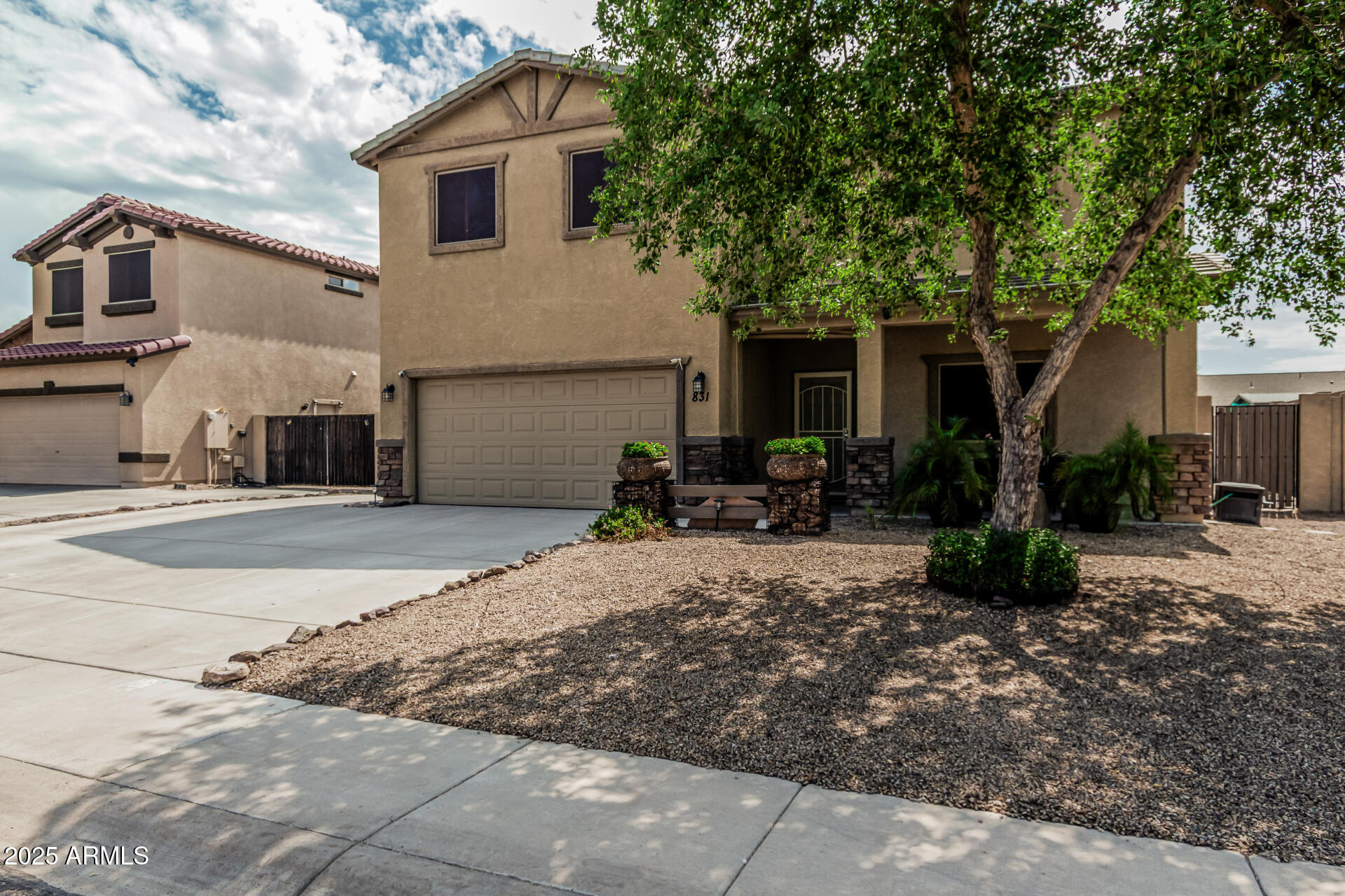 831 S BUENA VISTA Drive