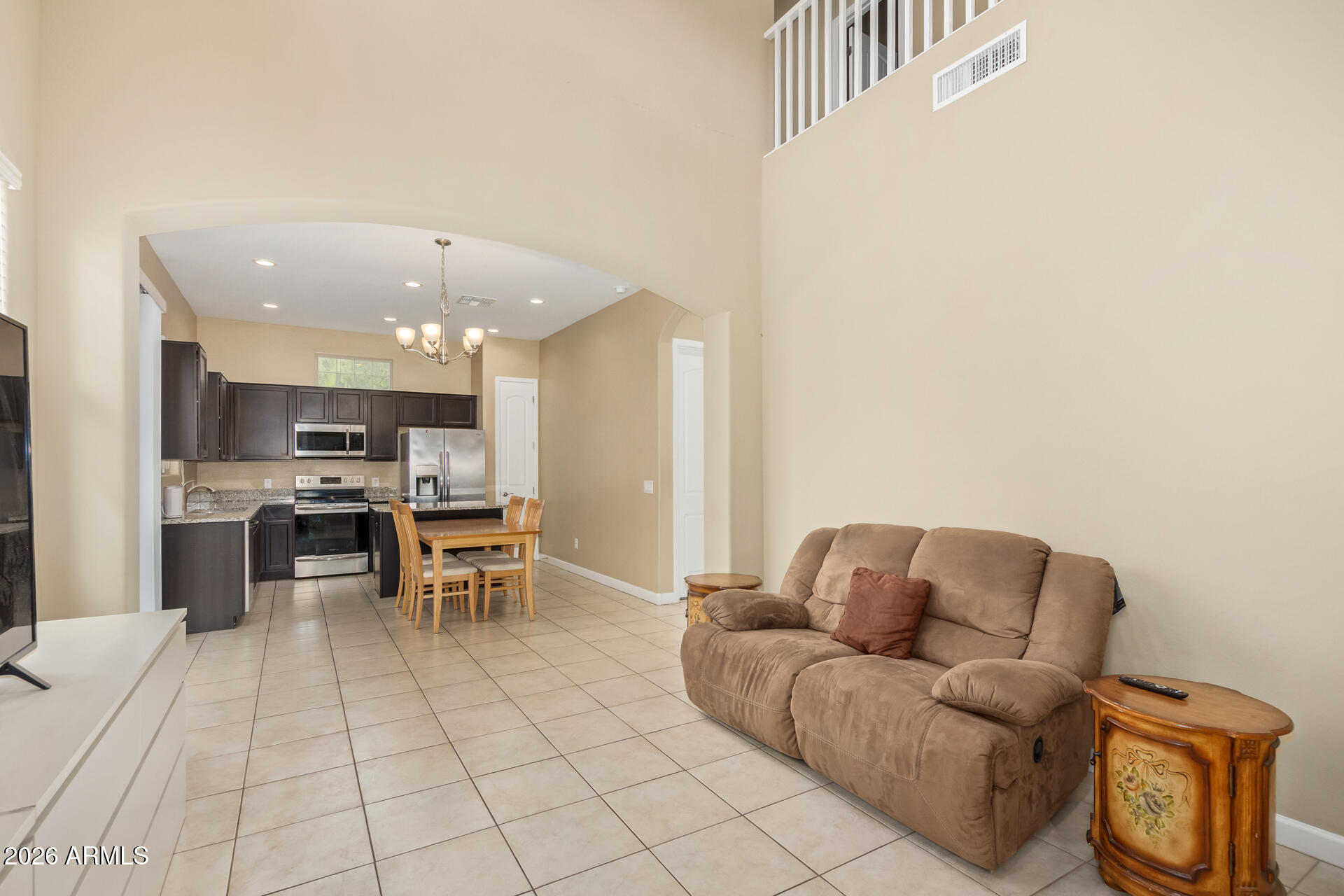 1367 S COUNTRY CLUB Drive 1192