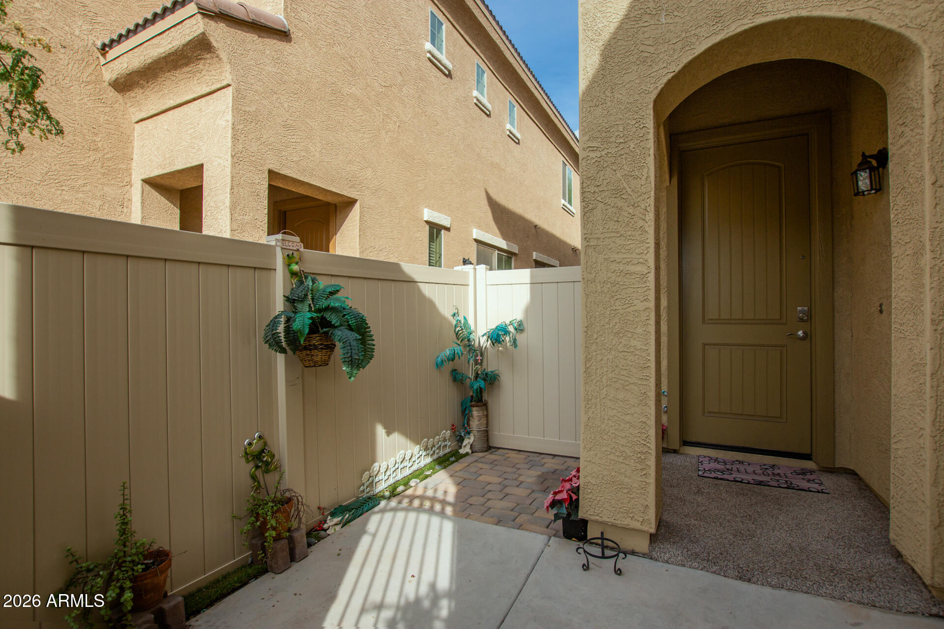 1367 S COUNTRY CLUB Drive 1192