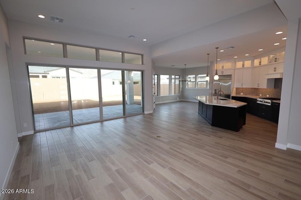 20816 W SAN MIGUEL Avenue