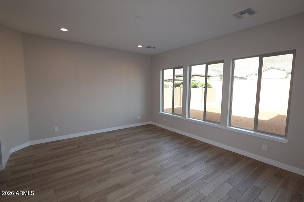 20816 W SAN MIGUEL Avenue