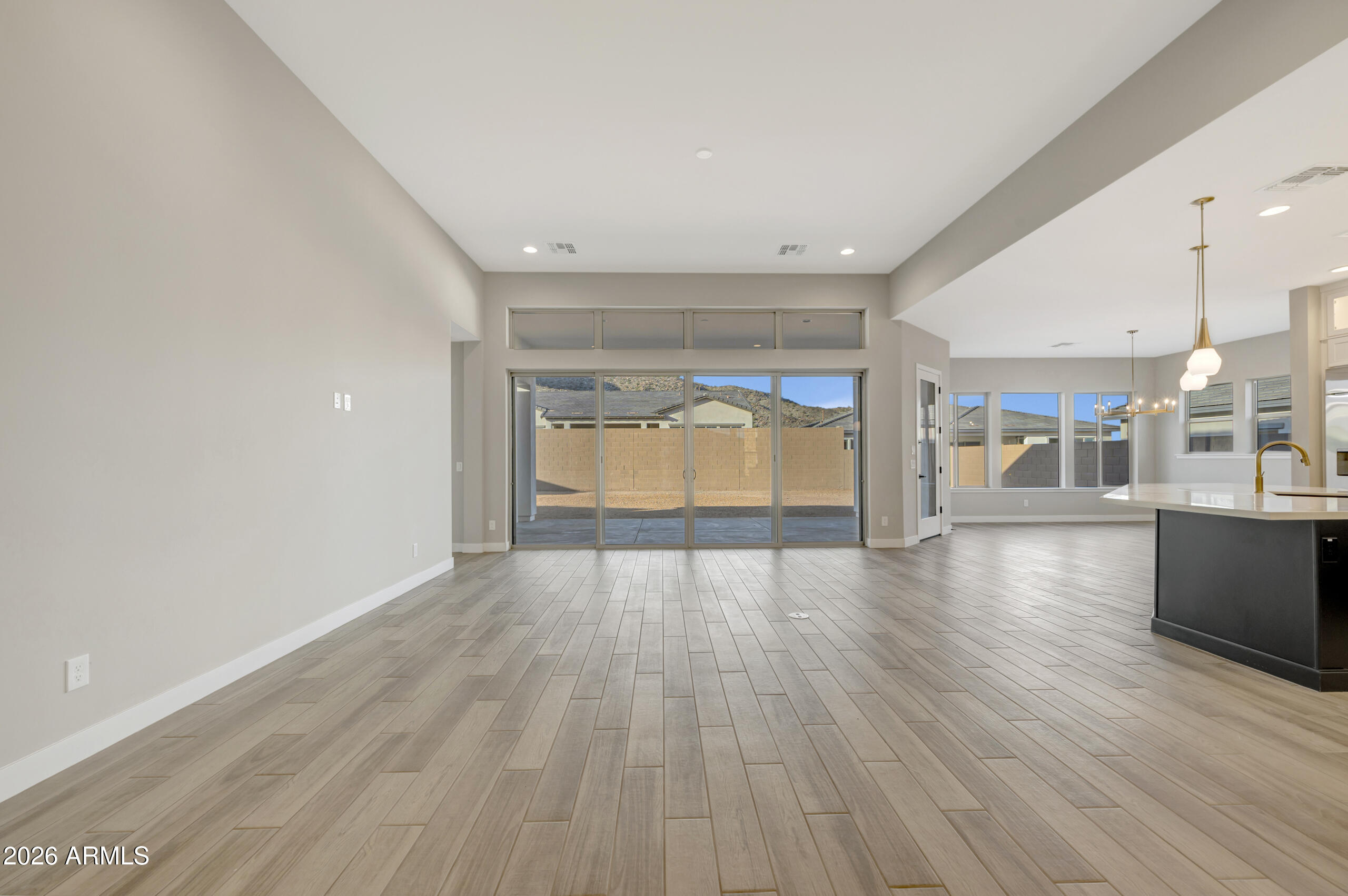 20816 W SAN MIGUEL Avenue